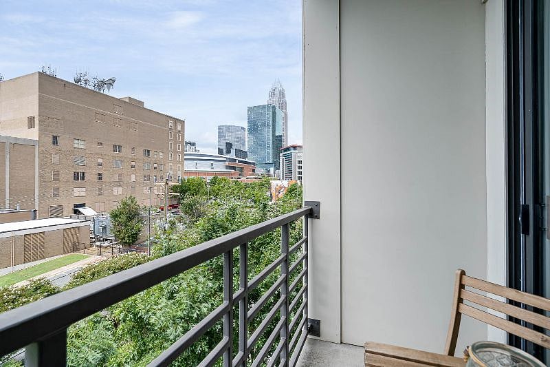 Furnished Finder property 209302_1 photo 25