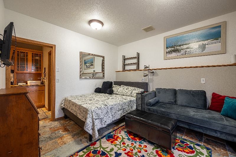 Furnished Finder property 209731_2 photo 2
