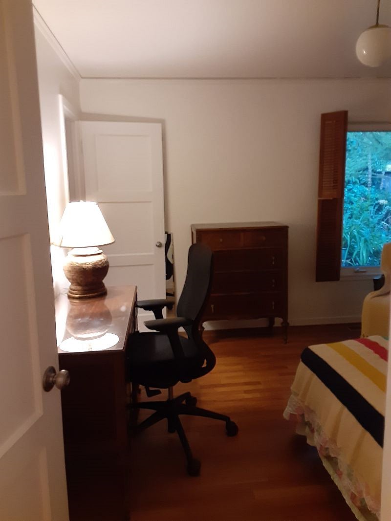 Desk area