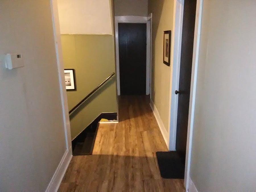 C2 Guest Suite_Hallway