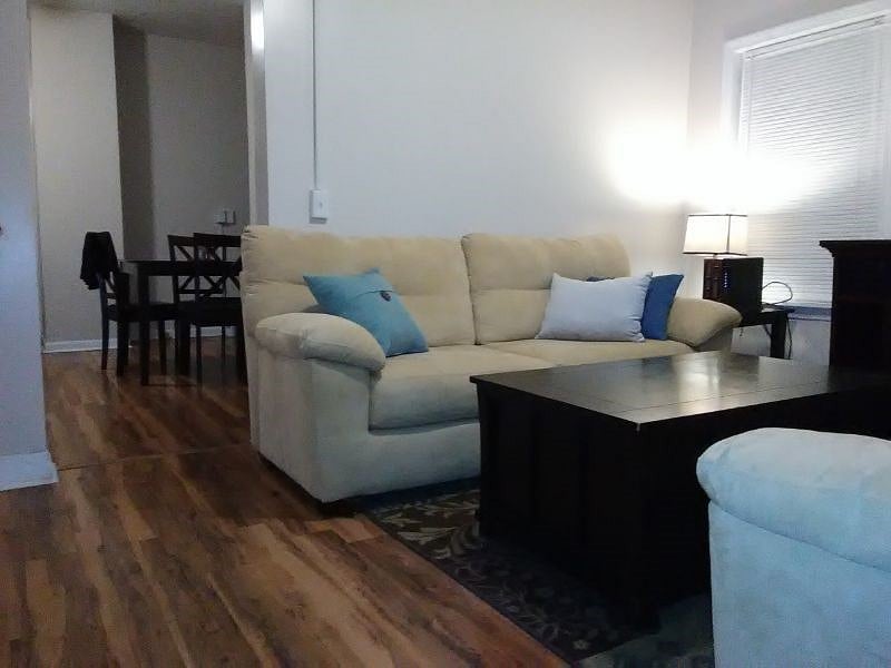 Suite C1_Kitchen / Dining