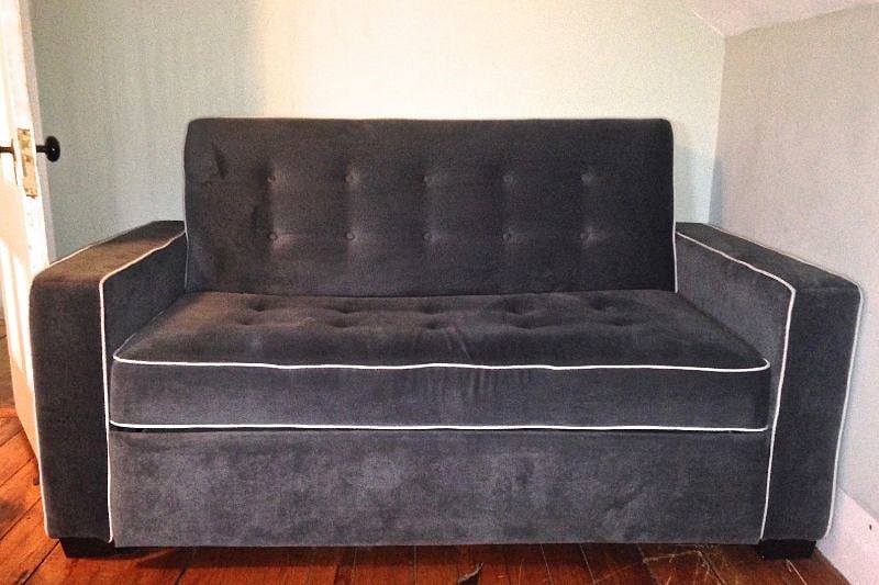 Front living room/bedroom. Full Serta pull-out sleeper.