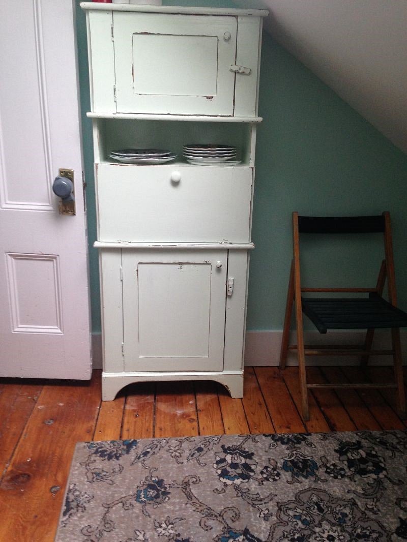 Sitting room/kitchenette