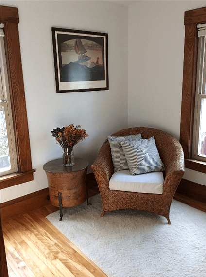 Second floor office/sitting room