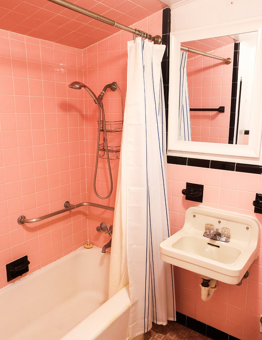 Furnished Finder property 212698_2 photo 24