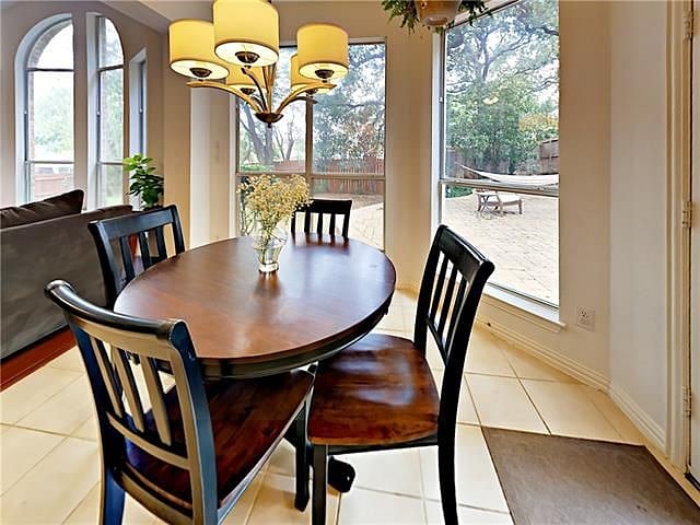 Furnished Finder property 212978_1 photo 4