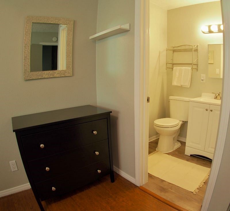 Furnished Finder property 213021_2 photo 27