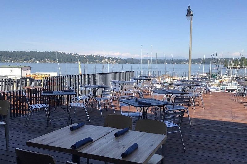 Take a short bike ride on the Burke-Gilman Trail for refreshments.