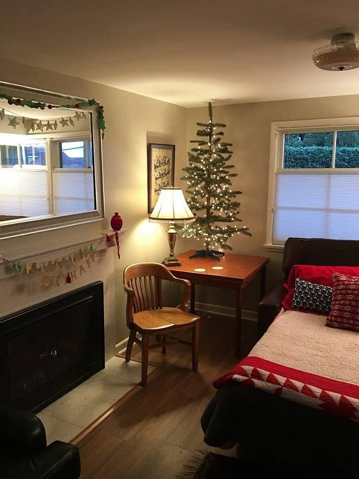 A cozy place for the holidays