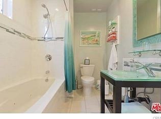 Spa-like bathroom with jetted tub
