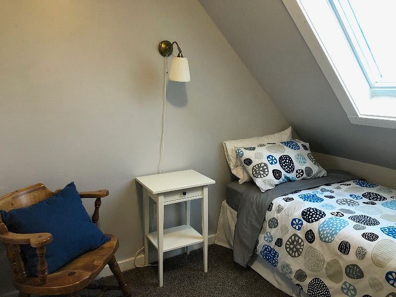 2nd bedroom with twin bed on 3rd floor
