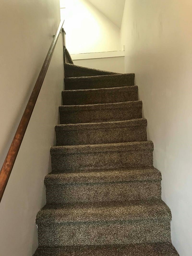 Hallway from 3rd floor to 2nd floor
