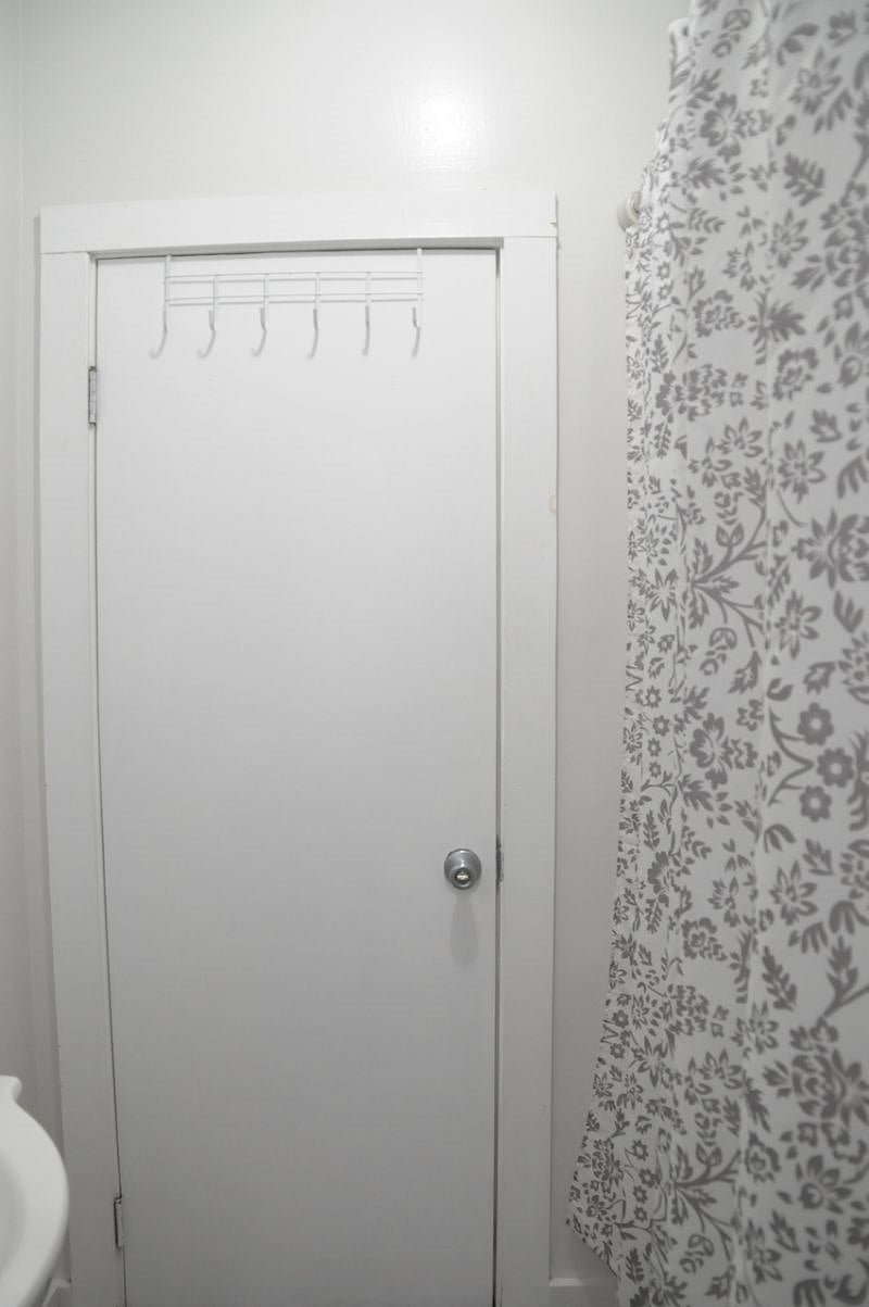 Bathroom includes hooks for hanging towels and shelves for toiletries. Comes equipped with bath and hand towels and face cloths.
