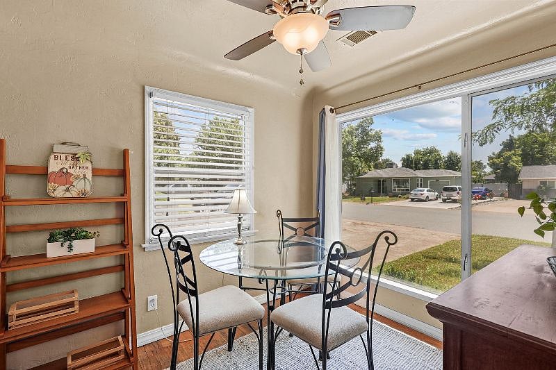 Furnished Finder property 216202_1 photo 7