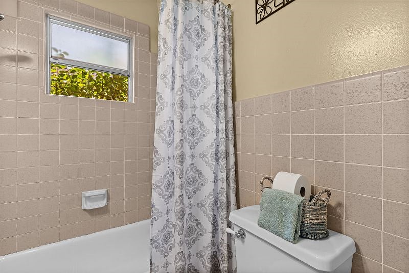 Furnished Finder property 216202_1 photo 20