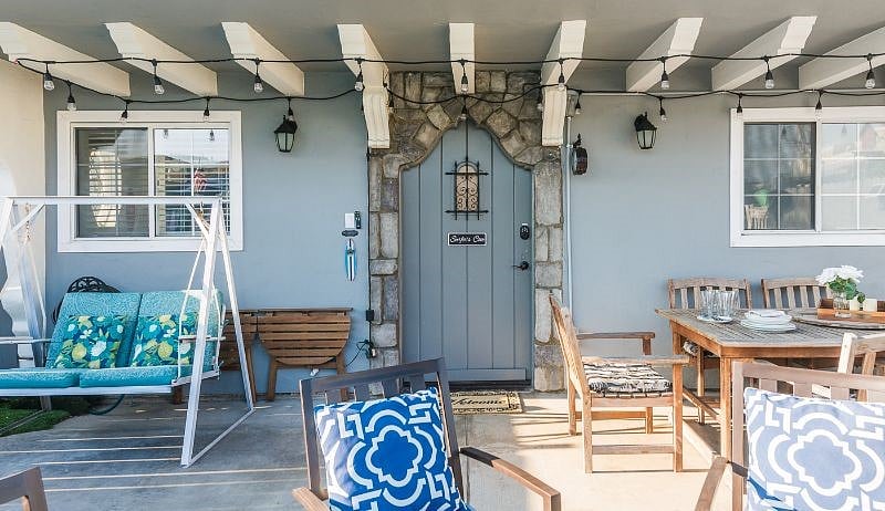 Front door patio area