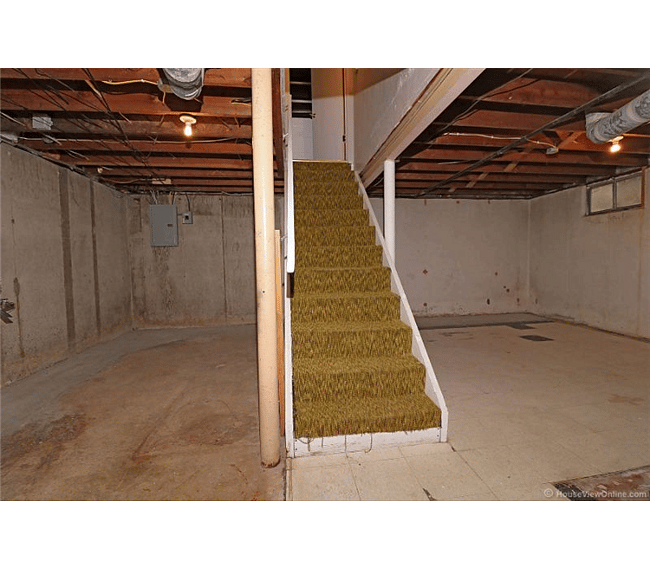 Steps to basement