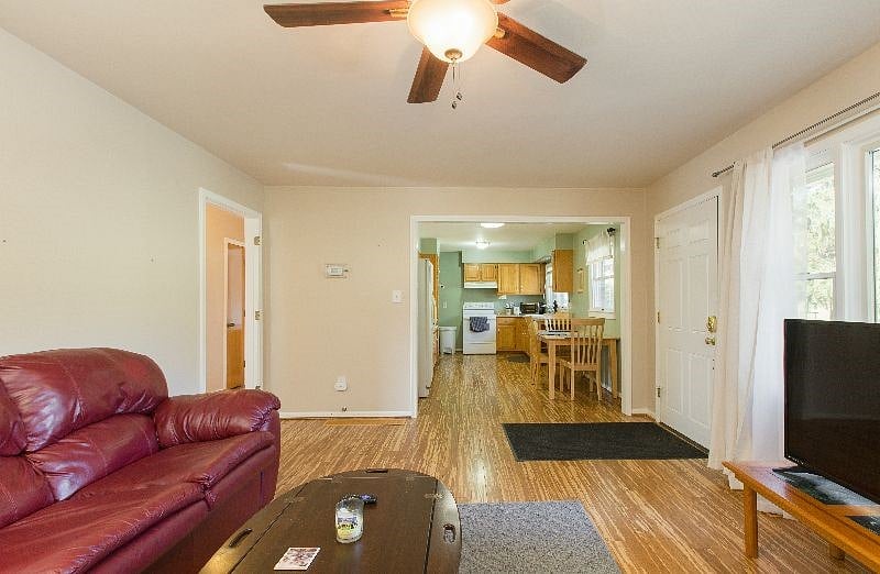 Furnished Finder property 217726_1 photo 3