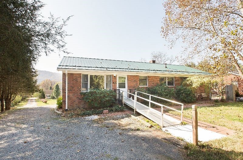 Furnished Finder property 217726_1 photo 16