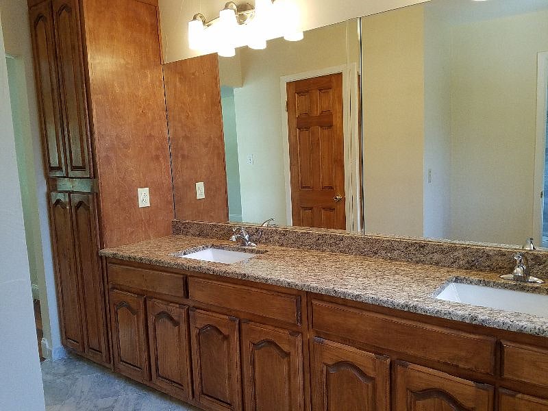 Furnished Finder property 217933_5 photo 5