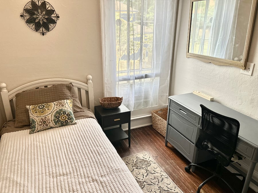 Furnished Finder property 217985_1 photo 16