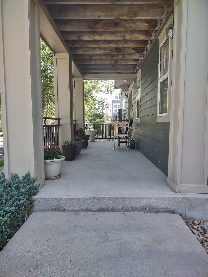 Furnished Finder property 217990_1 photo 16
