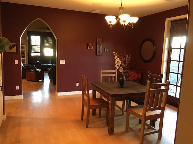 Common area - Dining room