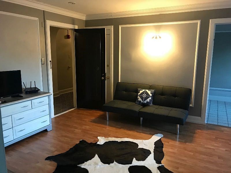 Furnished Finder property 218269_1 photo 3