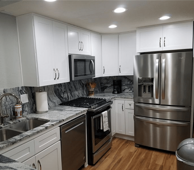 Kitchen (shared) - newly remodeled