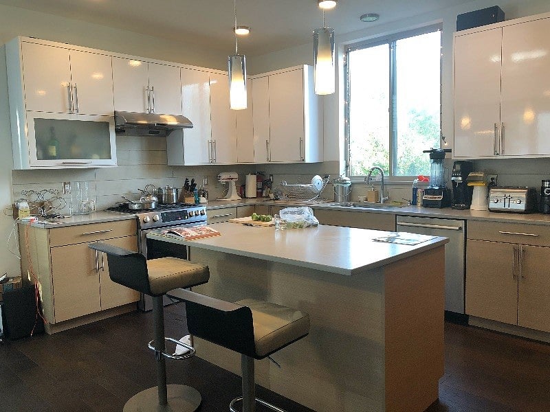 Furnished Finder property 218300_1 photo 3