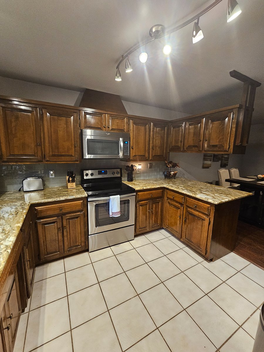 Furnished Finder property 218817_1 photo 16