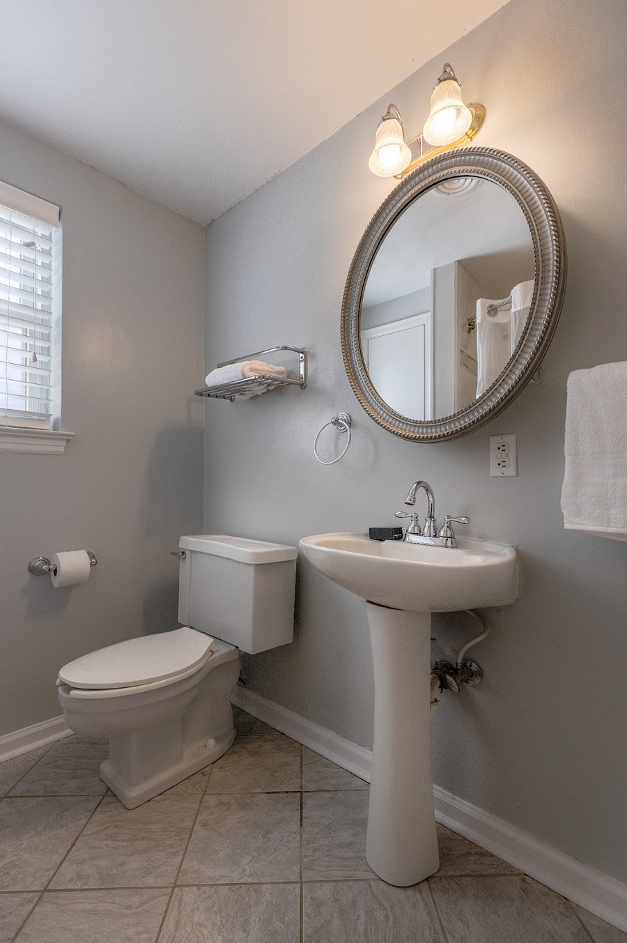 Furnished Finder property 218857_1 photo 5