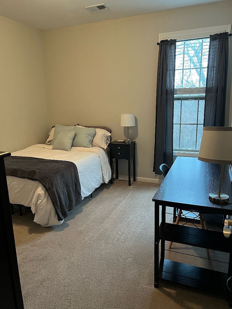 Furnished Finder property 219082_1 photo 2