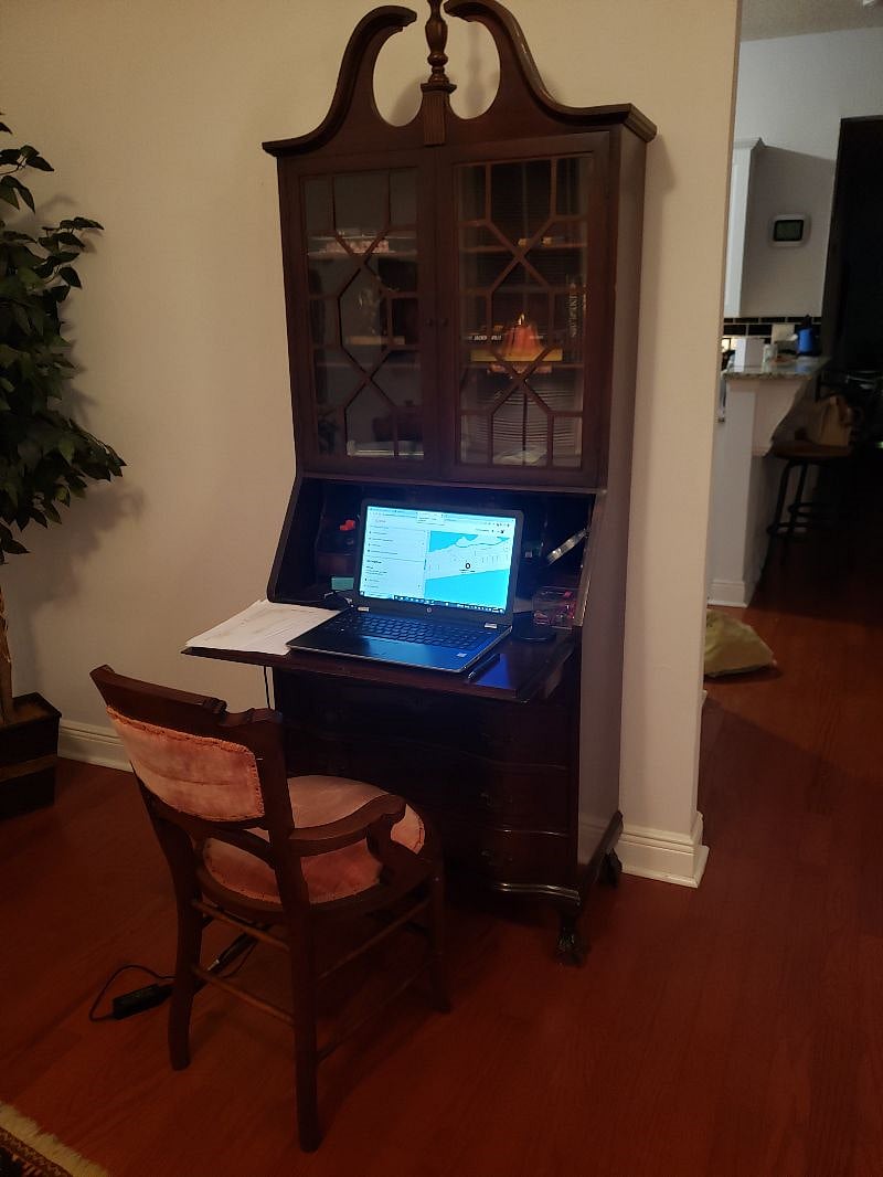Secretary opens into a nice work space