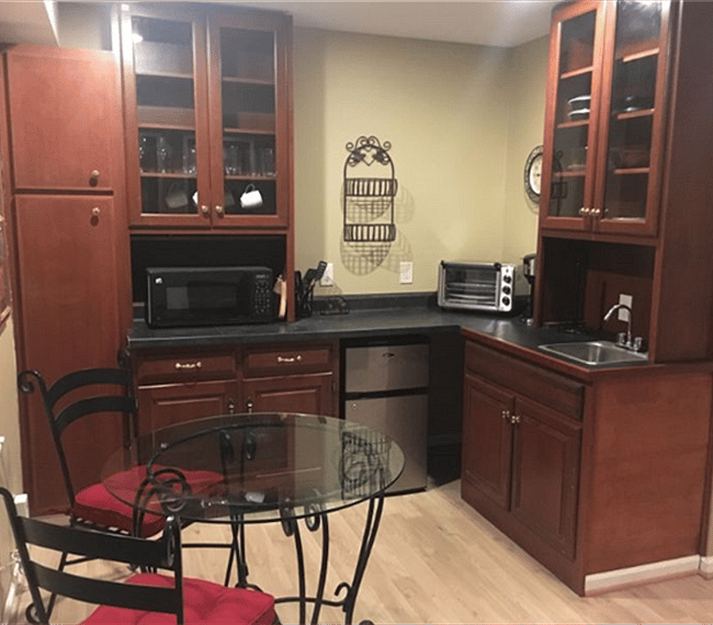 Kitchenette 