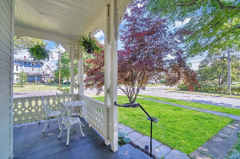 Furnished Finder property 220249_1 photo 3