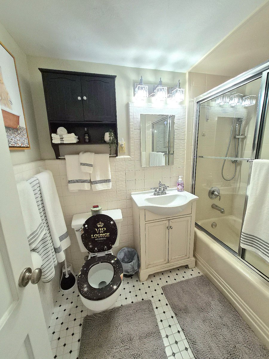 Furnished Finder property 220439_1 photo 8