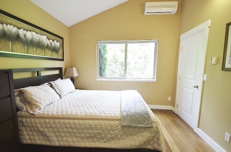 Furnished Finder property 220636_1 photo 6
