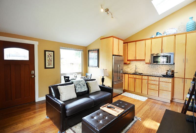 Furnished Finder property 220636_1 photo 3