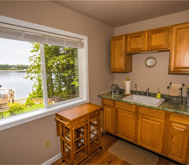 Zoom lens photo of kitchen area