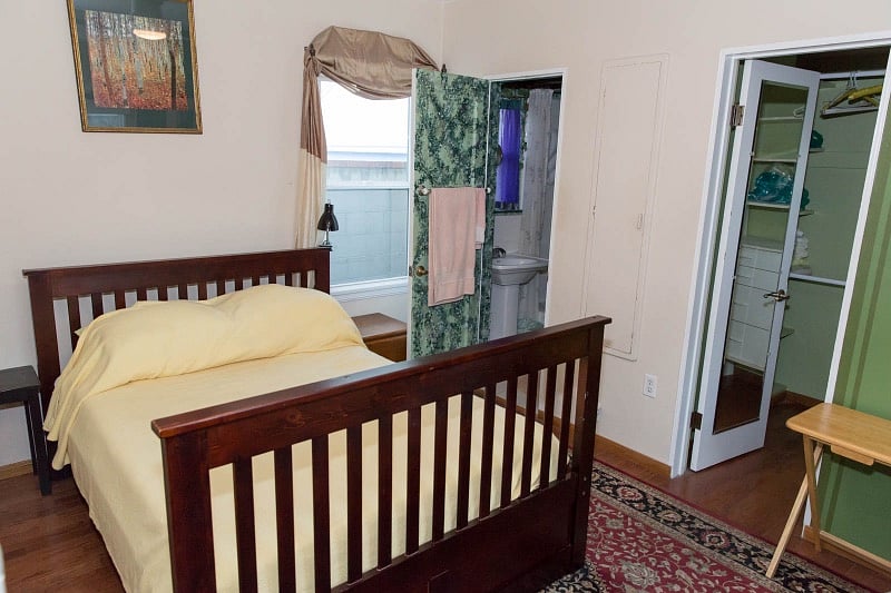 ChezAyna bedroom.