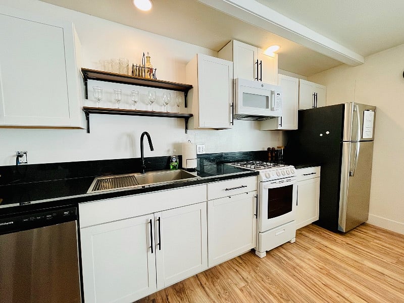 Furnished Finder property 220984_1 photo 8