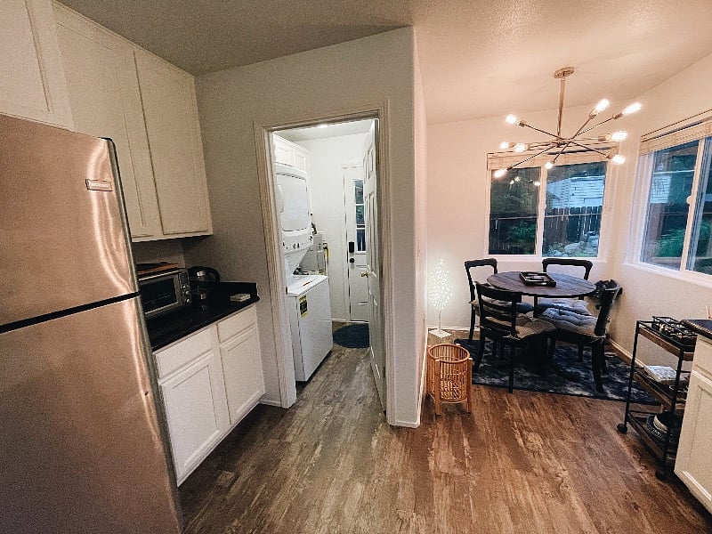 Furnished Finder property 220984_2 photo 9