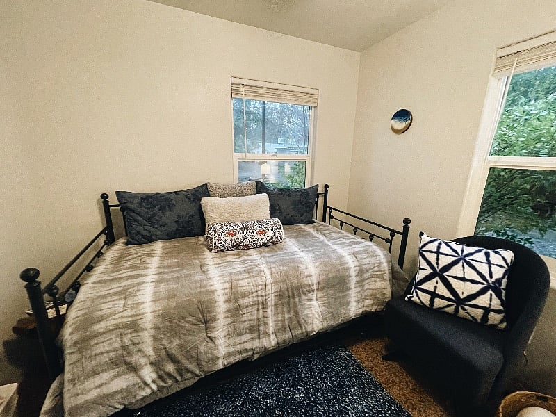 Furnished Finder property 220984_2 photo 16