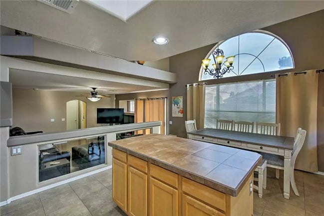 Furnished Finder property 221058_1 photo 5