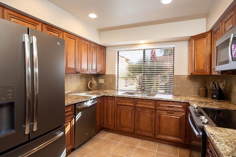 Furnished Finder property 221359_1 photo 6