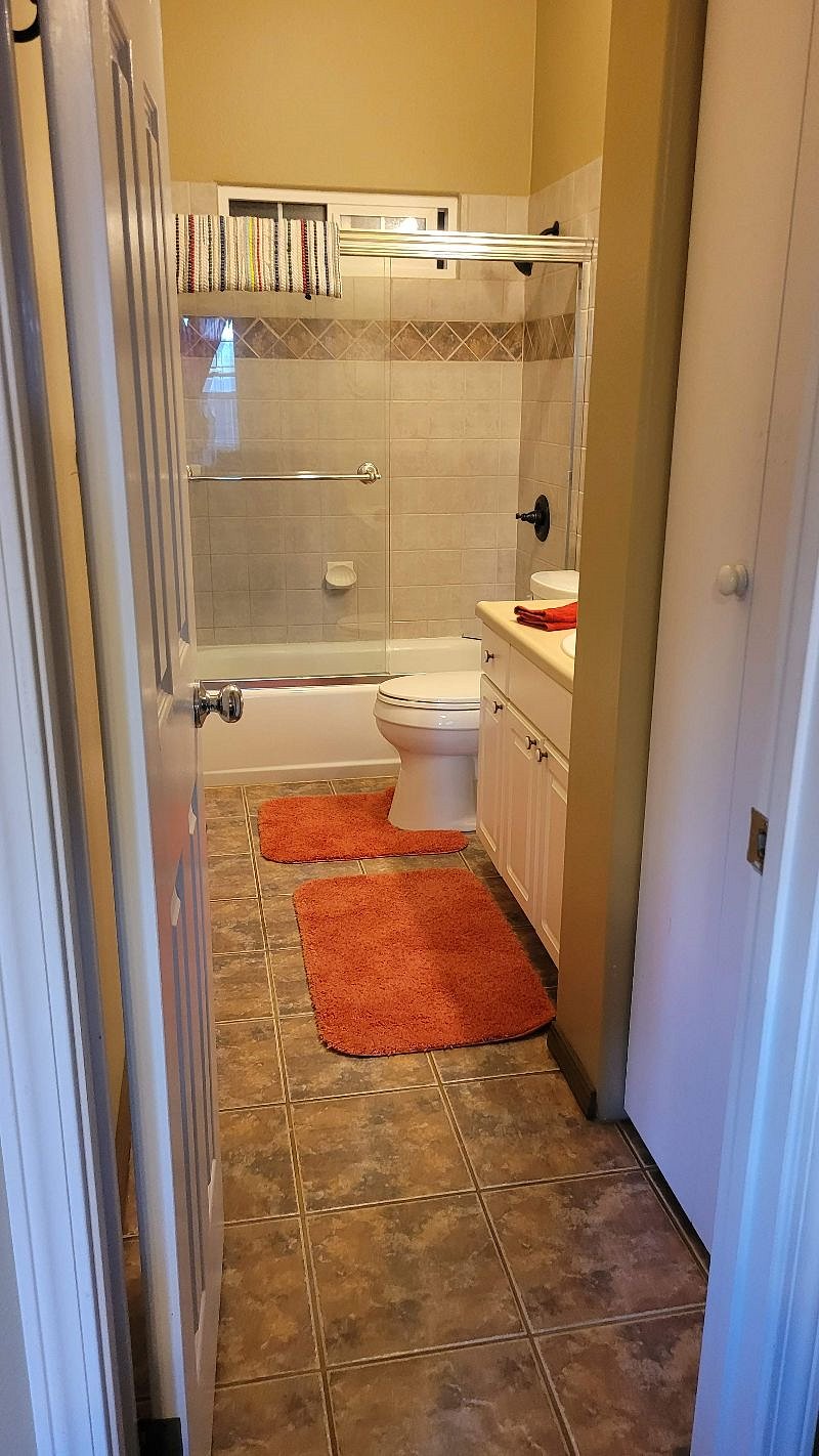 Furnished Finder property 221439_1 photo 4