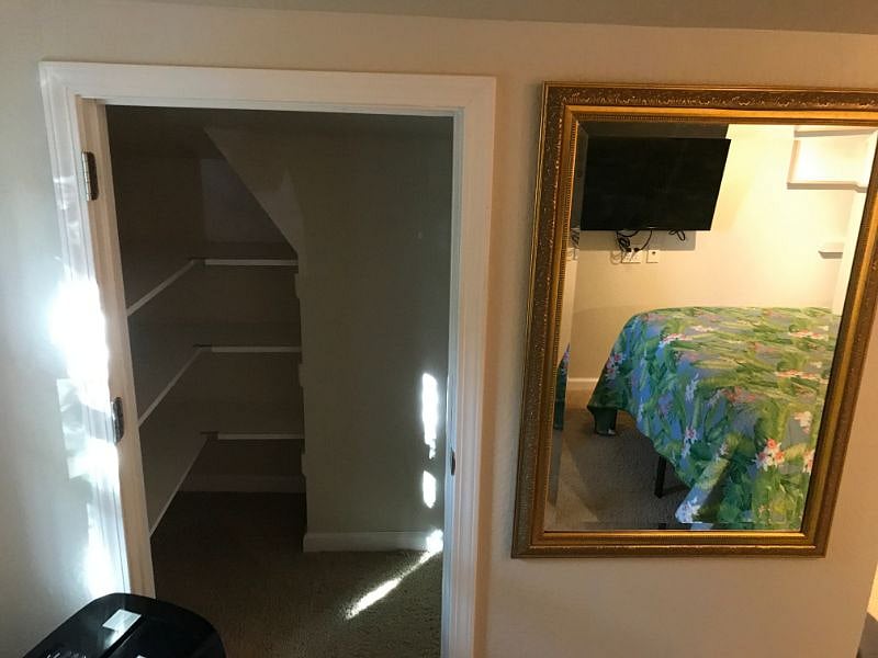 Furnished Finder property 221479_2 photo 6