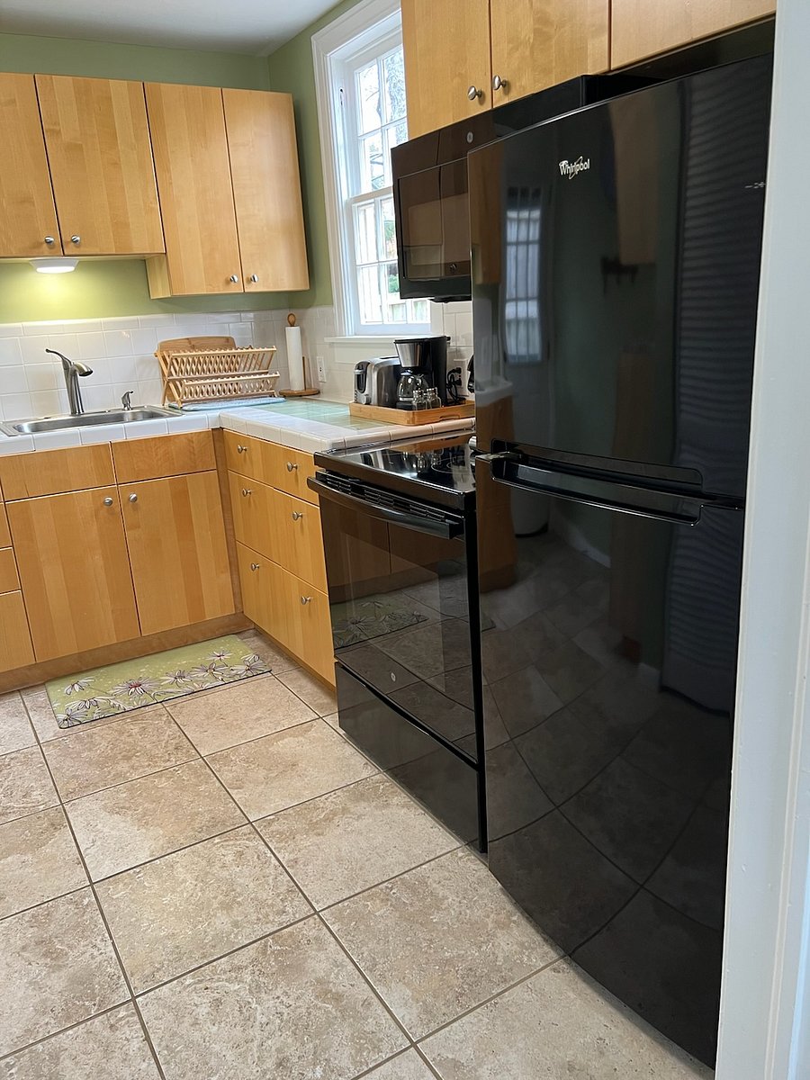 Furnished Finder property 222186_1 photo 4