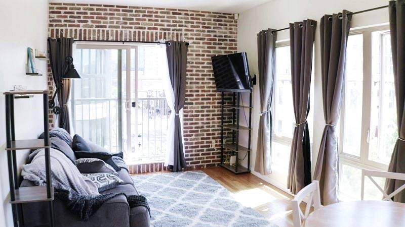 3-D tour https://my.matterport.com/show/?m=6oN1RHNpdA5&mls=1